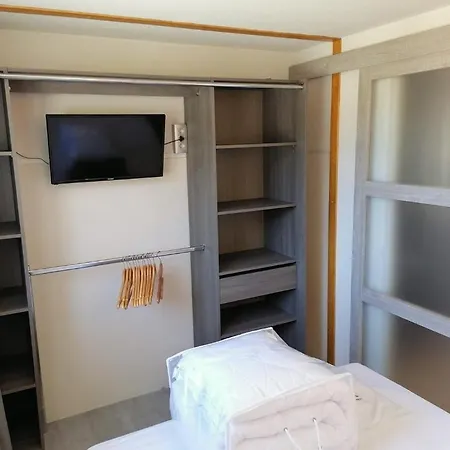 Le Tetrao アパート